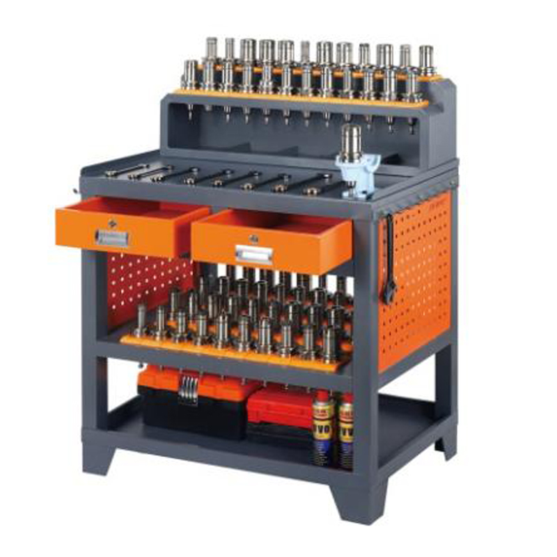 в -Един тежък - DutyProtruding -Workbench на платформата